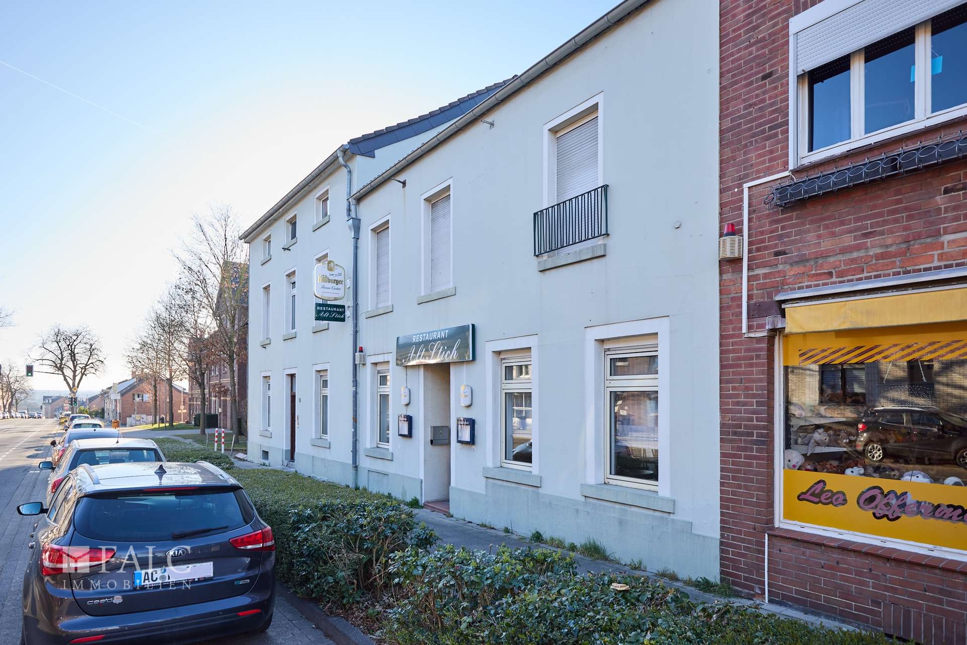 Straßenansicht